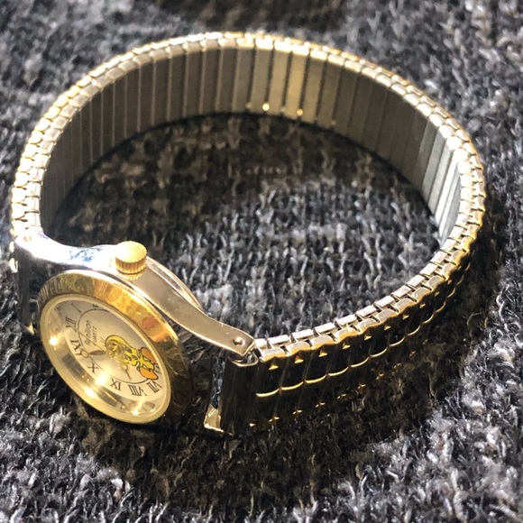 Vintage Tweety Bird Armitron Ladies Watch - Picture 3 of 4